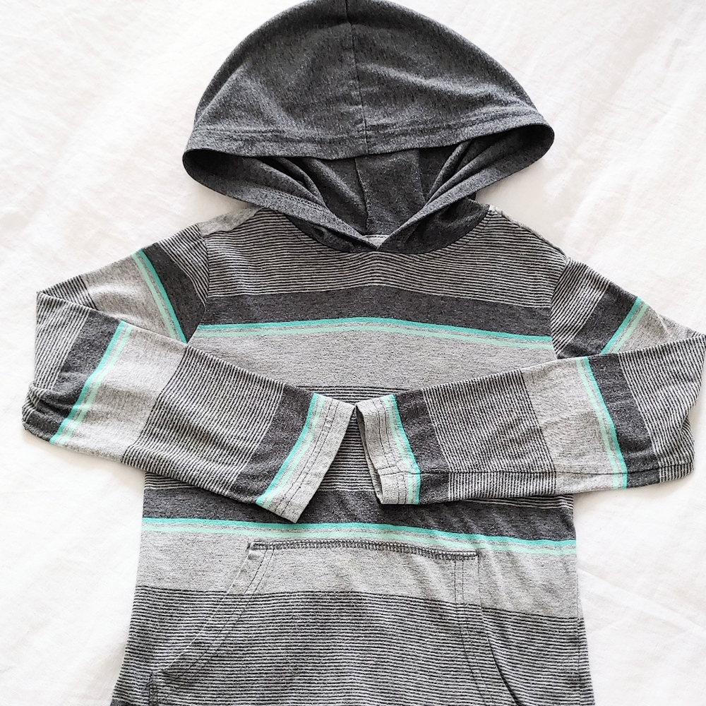 Boy's Top Grey Stripes Size 6 Hoodie
